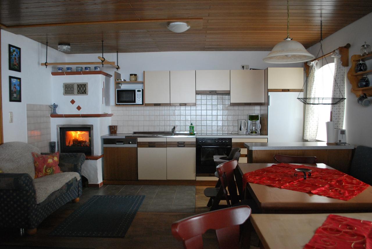 Ferienhaus "Lisa'S Haeusl" Нойшёнау Экстерьер фото